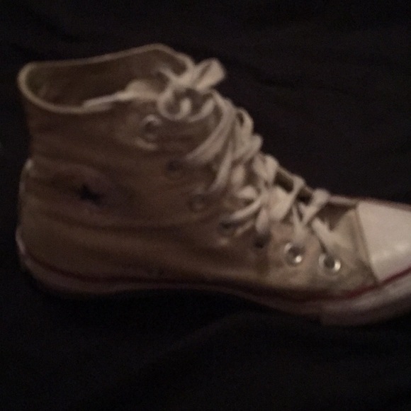 Worn White high top converse - Picture 5 of 8